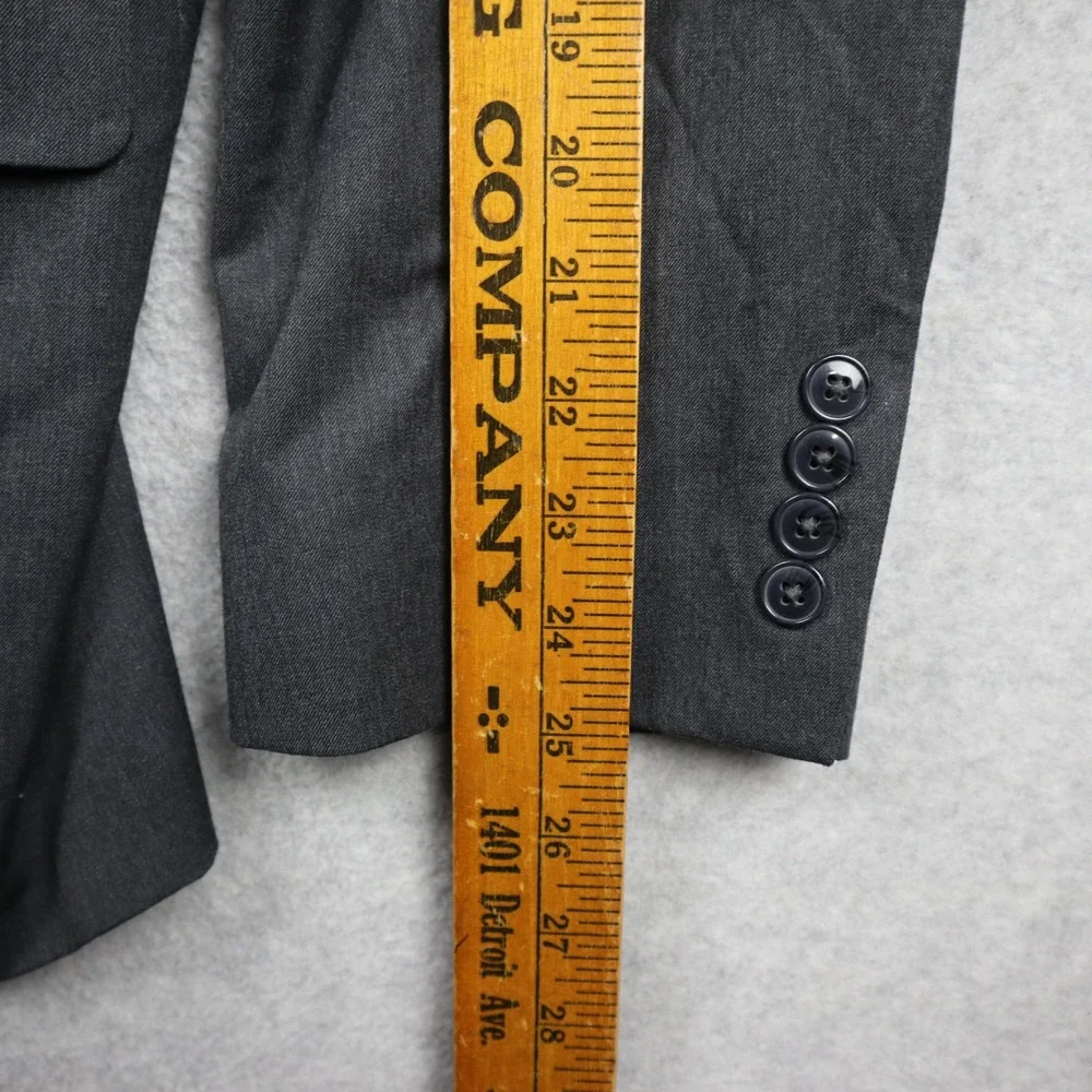 Van Heusen Blazer Mens 46R Regular Fit Gray Solid Two Button Suit Jacket Coat
